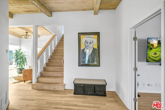 265 Redlands Street photo 4