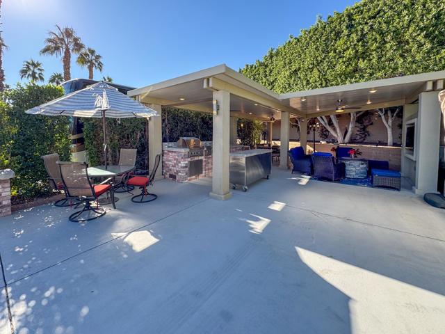 80394 Avenue 48, Indio CA: https://media.crmls.org/mediaz/c93f561e-99a0-4174-82e3-994d70efd3ae.jpg