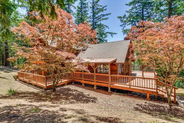 12338 First Fork Road, Los Gatos CA: https://media.crmls.org/mediaz/c93fbf66-7b66-46cd-be99-e9fd50633d19.jpg