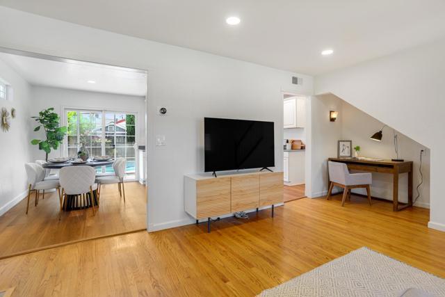220 Belden Drive, San Jose CA: https://media.crmls.org/mediaz/c93ff876-7aaf-4406-8a7a-e8407e06067f.jpg