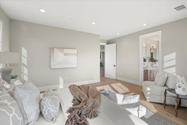 16162 E Mozart Avenue, Los Gatos CA: https://media.crmls.org/mediaz/c9401548-33c6-4a17-99f5-84eb1f97e4f6.jpg