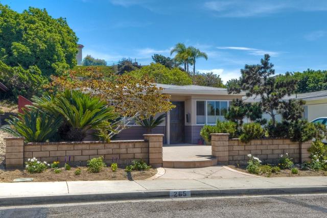 Detail Gallery Image 1 of 36 For 265 Fraxinella St, Encinitas,  CA 92024 - 2 Beds | 1 Baths