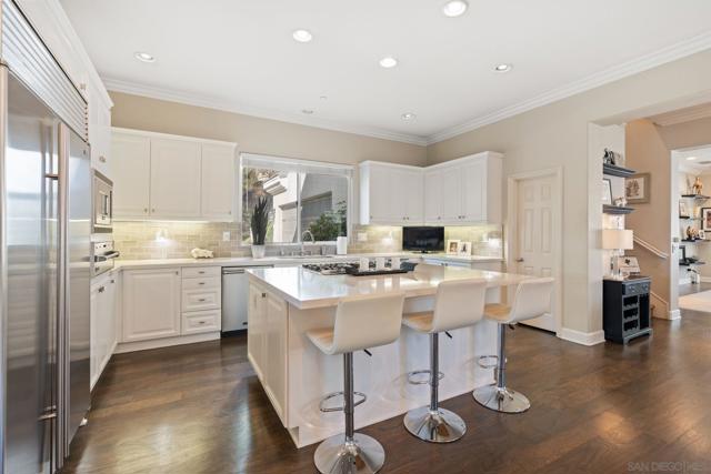 17117 Tallow Tree Lane, San Diego CA: https://media.crmls.org/mediaz/c940a4eb-5a73-4923-8a32-4381159dcd75.jpg