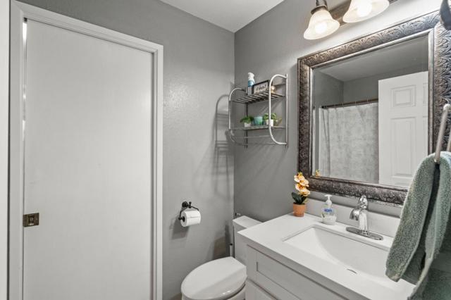 874 Cherry Glen Circle, Fremont CA: https://media.crmls.org/mediaz/c940c62a-b9e1-4757-ac38-dd3945310a1a.jpg