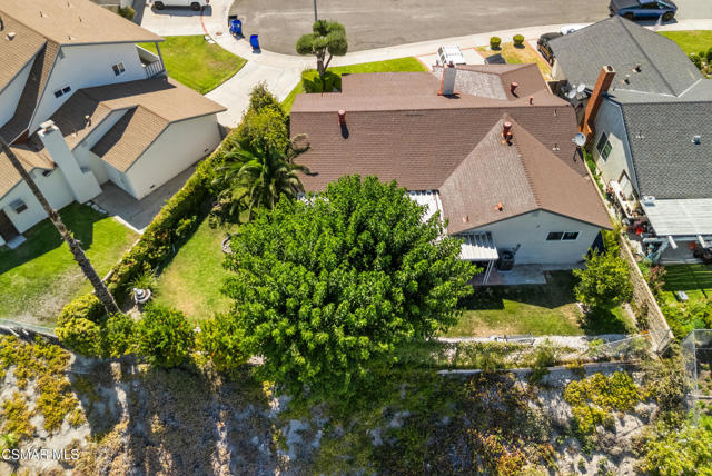 28606 Solon Avenue, Canyon Country CA: https://media.crmls.org/mediaz/c940fbb9-b511-494c-89e4-7d22dfaa1a60.jpg