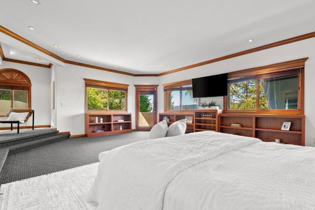 17 Kite Hill Road, Santa Cruz CA: https://media.crmls.org/mediaz/c9413028-ca44-4a0f-aa4d-5866de3f8656.jpg