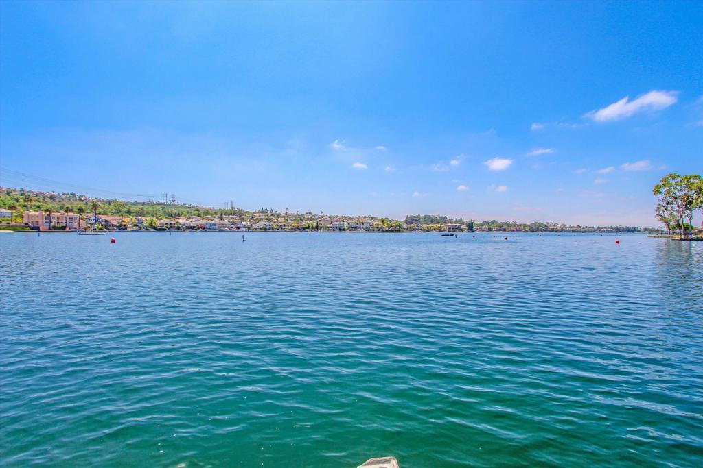 https://media.crmls.org/mediaz/c94148a4-ddf4-47ab-b9c9-73180f63c5bc.jpg?preset=X-Large