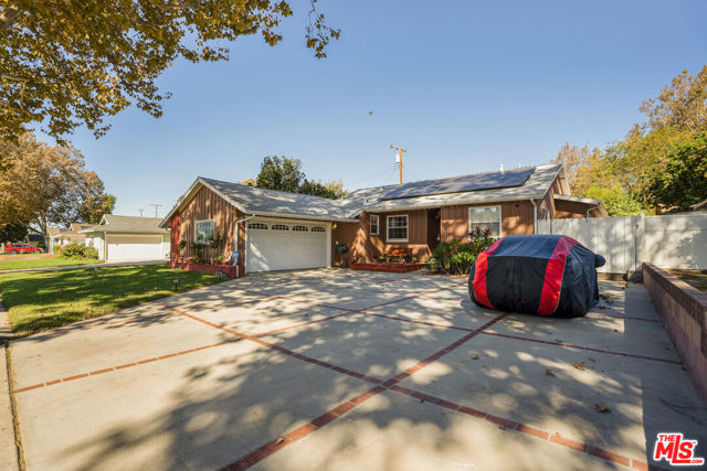 4141 Eileen Street photo 3