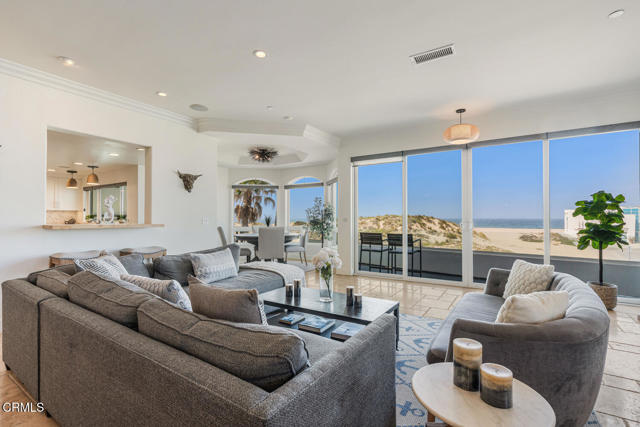1501 Mandalay Beach Road, Oxnard CA: https://media.crmls.org/mediaz/c942c44b-551d-4d1c-8270-6a4e23e8b54d.jpg