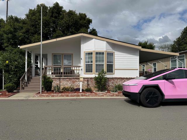6130 Monterey Hwy, San Jose CA: https://media.crmls.org/mediaz/c942e717-072a-4b8d-a2eb-7039c2f9d0a4.jpg