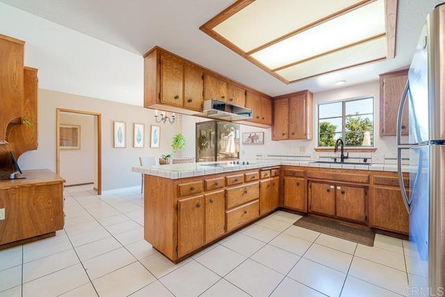 1139 Big Oak Ranch Rd., Fallbrook CA: https://media.crmls.org/mediaz/c9431a47-c068-4141-a847-d091cb1ad103.jpg