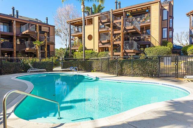 Detail Gallery Image 27 of 35 For 801 Kalpati Cir #B,  Carlsbad,  CA 92008 - 2 Beds | 2 Baths