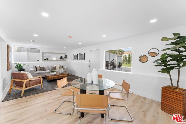 3815 W 60th Street, Los Angeles CA: https://media.crmls.org/mediaz/c9439b1c-460a-484d-8337-84825c59fcf4.jpg