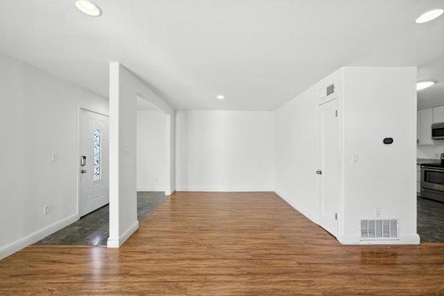 2950 Union Avenue, Hayward CA: https://media.crmls.org/mediaz/c943c96d-c623-47c7-b3b9-d877c46ed872.jpg