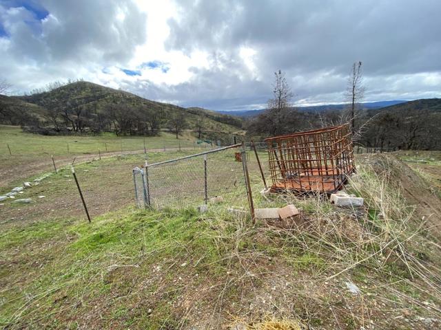 48015 Mines Road, San Jose CA: https://media.crmls.org/mediaz/c9456581-bbaf-4587-ba6f-e9668e80a06e.jpg