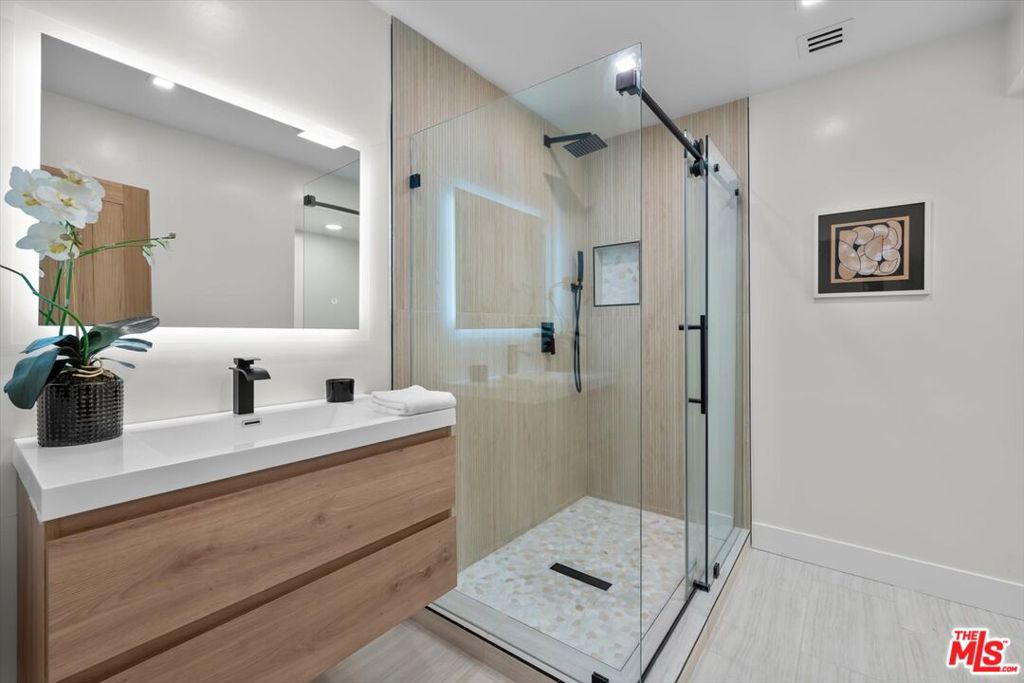 MLS #26845903 image #54