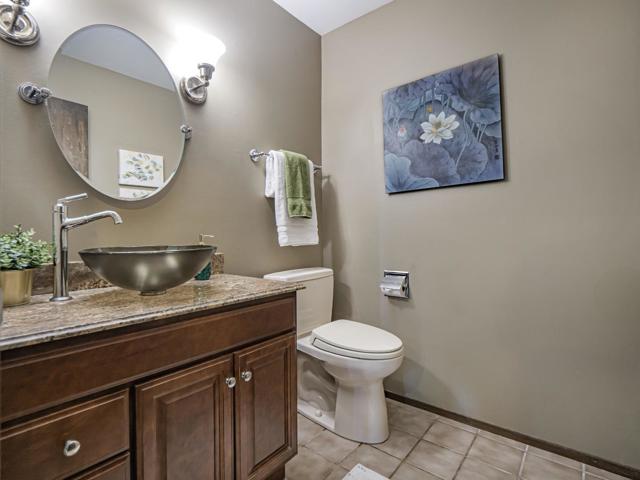 Image 20 of 65 For 251 Sunnycroft Road