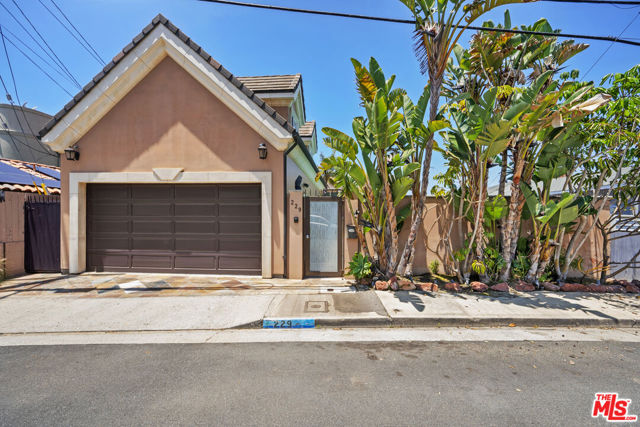229 Rees Street, Playa del Rey CA: https://media.crmls.org/mediaz/c946617f-b344-49ee-9cb3-bb6a314f39a2.jpg