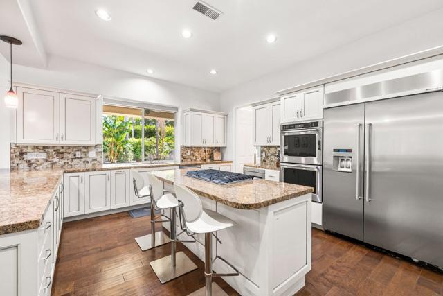 19 Sherwood Road, Rancho Mirage, CA 92270