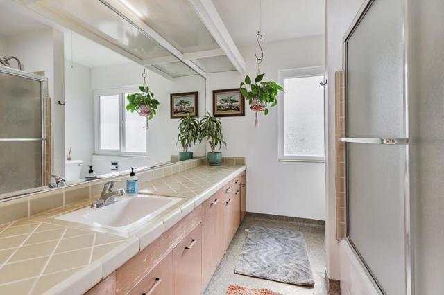 216 Enterprise Road, Hollister CA: https://media.crmls.org/mediaz/c9475416-605a-4b8f-868a-e4d73ffebf31.jpg