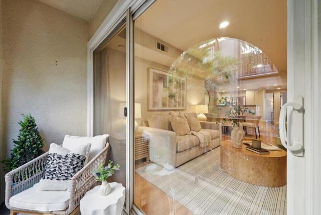 1406 Allegado Alley, San Jose CA: https://media.crmls.org/mediaz/c9479e96-28d8-42c5-838a-20983ce23669.jpg