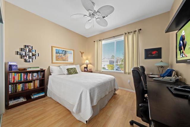 78987 Spirito Court, Palm Desert CA: https://media.crmls.org/mediaz/c9481e12-9fdc-4738-b508-06f89d355ae2.jpg