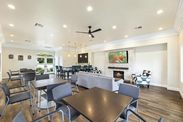 4954 Caminito Vista Lujo, San Diego CA: https://media.crmls.org/mediaz/c94905c1-b4c3-4cfa-9876-bb11f06213fd.jpg