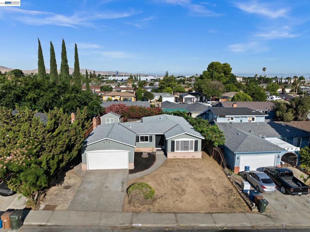 1334 Aster Dr