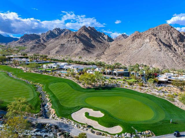79235 Tom Fazio N Lane, La Quinta CA: https://media.crmls.org/mediaz/c94a386c-9586-4c73-9ea5-25b6c551805e.jpg