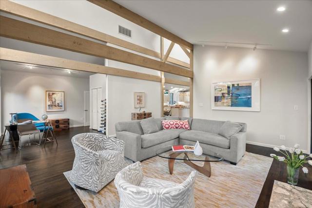 28140 Story Hill Lane, Los Altos Hills CA: https://media.crmls.org/mediaz/c94a6cc7-fef6-4171-8a92-a81724ceb501.jpg
