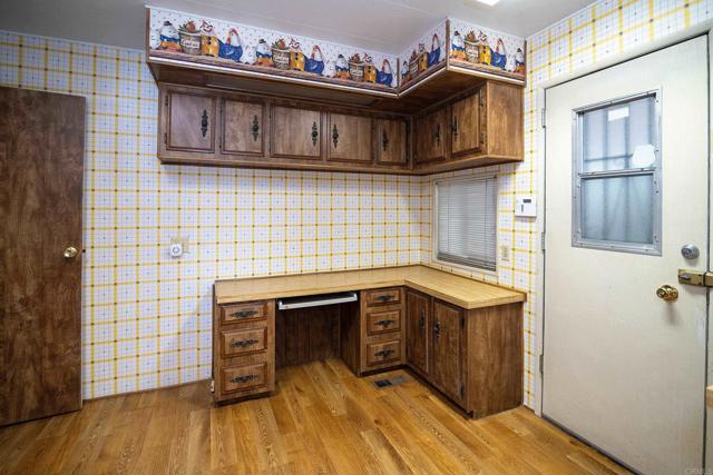 Detail Gallery Image 12 of 17 For 1490 S Orange #123,  El Cajon,  CA 92020 - 2 Beds | 2 Baths