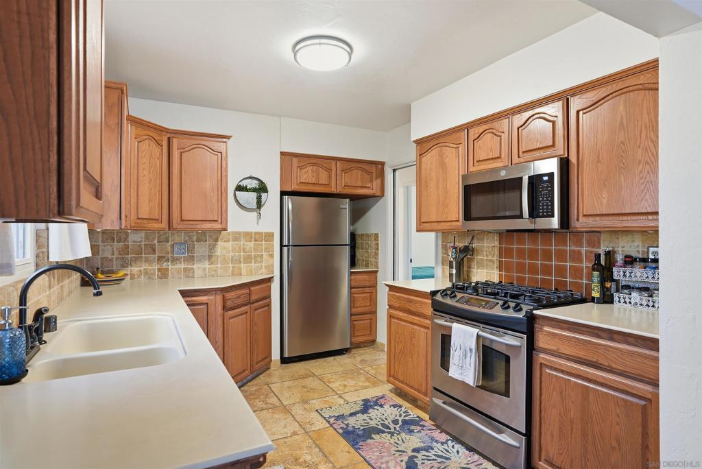 6409 Shane Place - photo 14