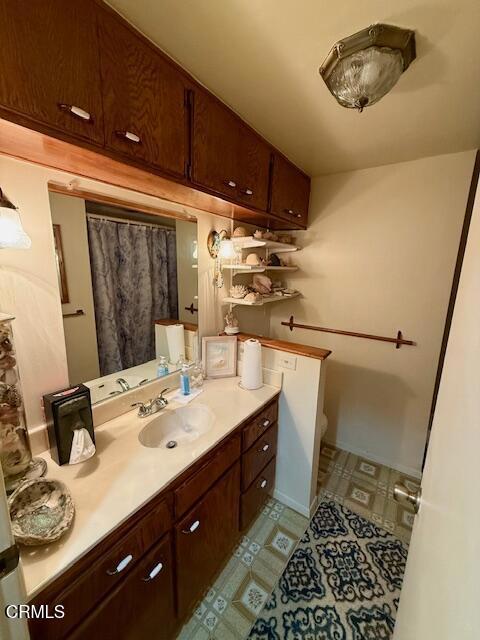 Detail Gallery Image 12 of 24 For 1122 Camille Dr, Ojai,  CA 93023 - 5 Beds | 5 Baths