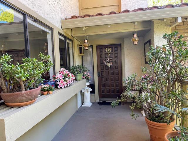 8354 Charbono Court, San Jose CA: https://media.crmls.org/mediaz/c94c2c0b-0389-4ac5-bf9c-b0838135419b.jpg