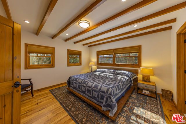 29433 Highway 33 Highway, Maricopa CA: https://media.crmls.org/mediaz/c94e2cea-2e1f-46bd-a4bd-52be0accc379.jpg