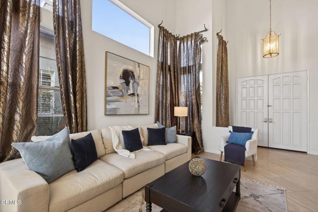 Detail Gallery Image 12 of 53 For 445 Cremona Way, Oak Park,  CA 91377 - 4 Beds | 3 Baths