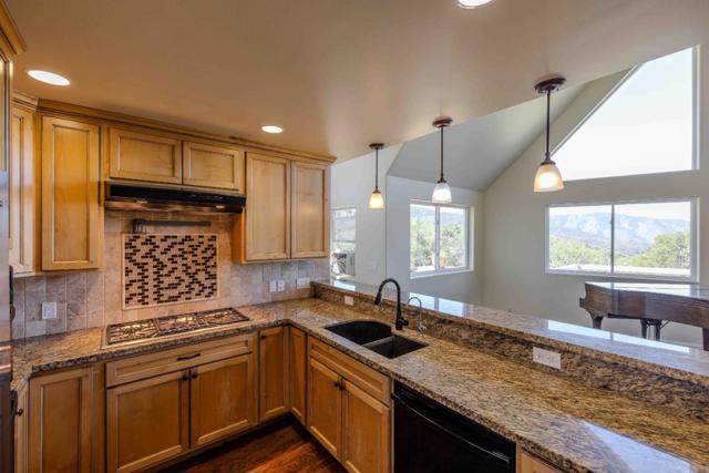 20510 Cachagua Road, Carmel Valley CA: https://media.crmls.org/mediaz/c94f0443-9a88-4a7c-ac16-d4928c73e1c7.jpg