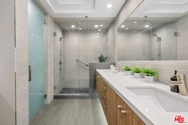 2142 Century Park Lane, Los Angeles CA: https://media.crmls.org/mediaz/c94fe39a-4e37-4c50-9254-14cd31b0b755.jpg