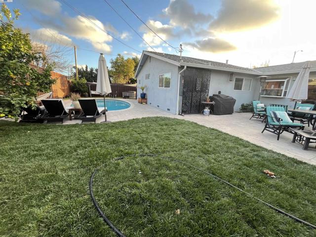 5774 Crow Lane, San Jose CA: https://media.crmls.org/mediaz/c95034c0-4558-42d6-a1cf-6ab58550f416.jpg