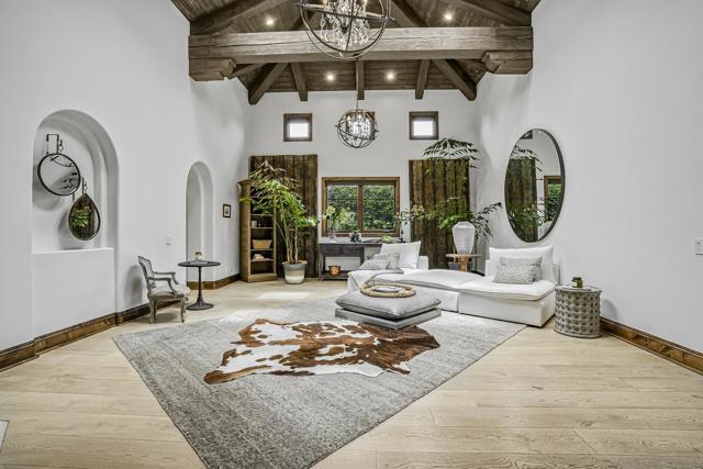15823 The River Trail, Rancho Santa Fe CA: https://media.crmls.org/mediaz/c950fc49-ed3e-452f-8f22-05e7dd76fab1.jpg