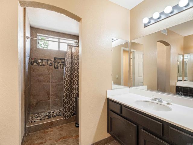 5048 Viewridge Way, Oceanside, CA 92056 photo 16