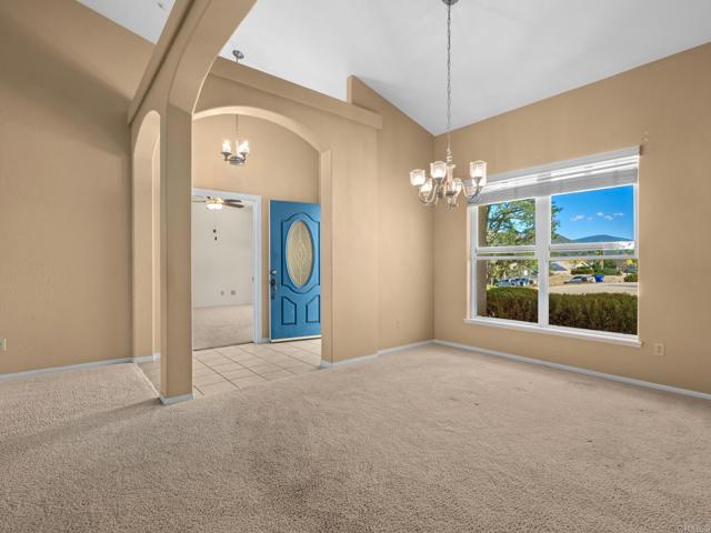 Detail Gallery Image 9 of 54 For 15810 Rainbird Rd., Ramona,  CA 92065 - 3 Beds | 2 Baths