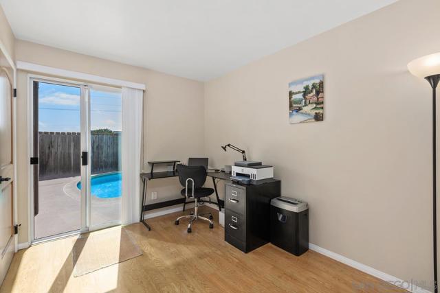 1454 Lantana Avenue, Chula Vista CA: https://media.crmls.org/mediaz/c952eca0-b1dd-44d7-8f00-7e038d8c82d7.jpg