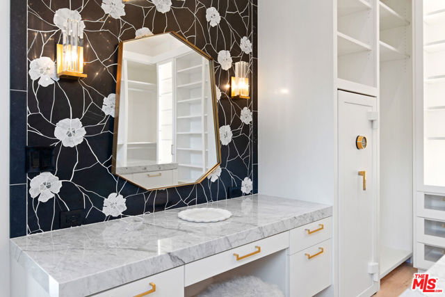 Drew Fenton | 6530 Zuma View Place Malibu CA | MLS: 7286103