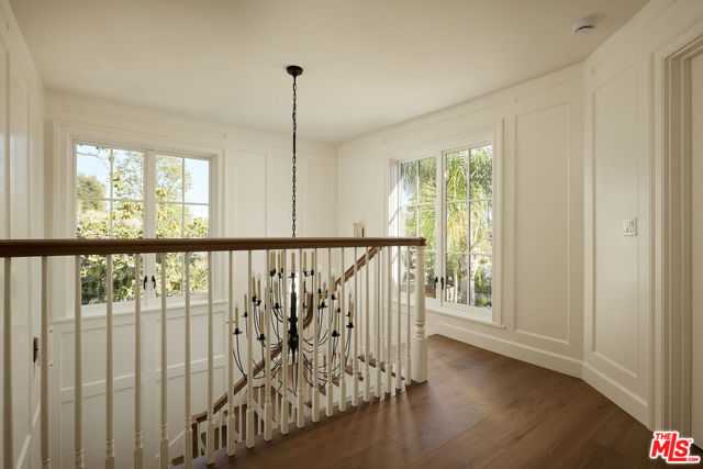 6 Bed Home for Sale in Los Angeles, California