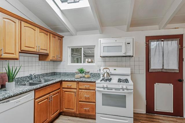 3375 Holly Drive, San Jose CA: https://media.crmls.org/mediaz/c954b018-9bf8-40e3-b725-bd6e1fd71dba.jpg
