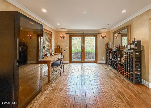 31145 Lobo Vista Road, Agoura Hills CA: https://media.crmls.org/mediaz/c9552671-e42d-41e8-afbe-3718c9be5792.jpg