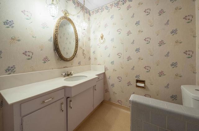 217 Iris Drive, Salinas CA: https://media.crmls.org/mediaz/c9581077-2a0c-4c81-a3d0-59e9e264ab76.jpg