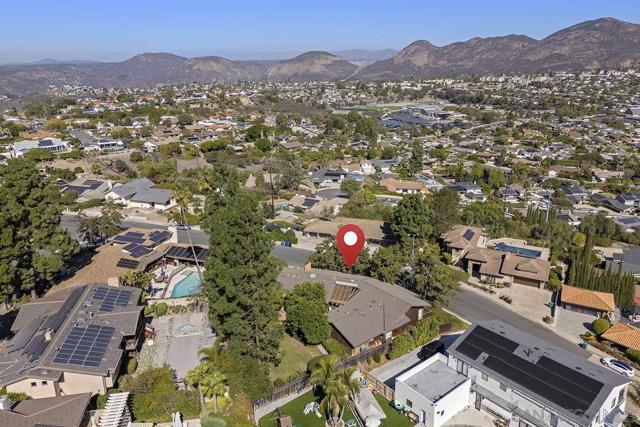 6346 Ridge Manor Avenue, San Diego CA: https://media.crmls.org/mediaz/c9584f00-16fe-4150-b767-d01fb0ebea5d.jpg