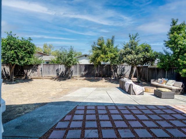 1051 Woodminster Drive, San Jose CA: https://media.crmls.org/mediaz/c958a8f4-d1ec-44a2-ae0f-7bed794643f2.jpg